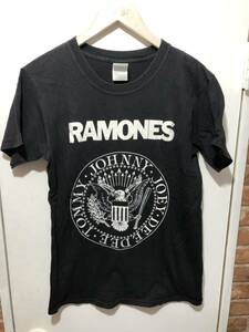 The Ramones 半袖Tシャツ Johnny Joey DeeDee Tommy サイズS ブラック　FK