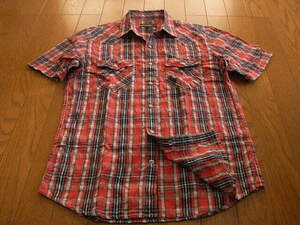エディーバウアー　かっこいい半袖ドレスシャツ　レッド＆ネイビー系　チェック　サイズXS