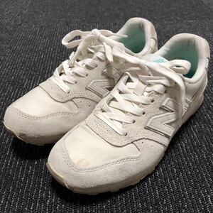 【ニューバランス】本物 new balance 靴 23cm ロゴモチーフ スニーカー カジュアルシューズ WR996EA 女性用 レディース US 6 ・ JPN 23