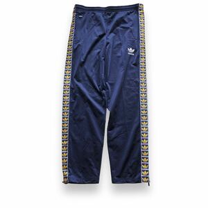 送料520円　90s adidas アディダス サイドテープ　ライドライン　トラックパンツ　トレーニングパンツ ジャージ パンツ　万国旗タグ　L