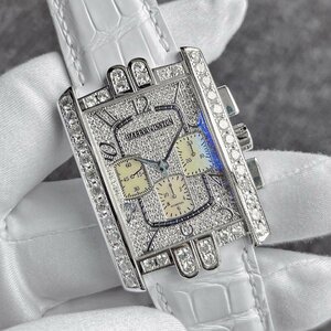 【新品ベルト/純正BOX】HARRY WINSTON ハリーウィンストン アヴェニューC クロノグラフ 330/MCA パヴェダイヤ 白 K18WG アリゲーター