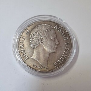 ドイツ 硬貨 バイエルン州 1866年 ルートヴィヒ2世 「ケーニヒ フォン バイエルン」銘 州章 ライオン クラウン 直径:約37mm 重量:約20.5g