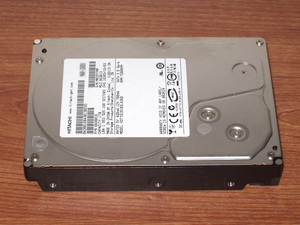 ★ 1TB ★ HITACHI 【 HDT721010SLA360 】 良品 ★YWP