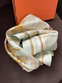 HERMES エルメス　カレ90  ヴィンテージ  シルクスカーフ