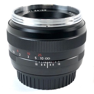 カール・ツァイス Carl Zeiss Planar T* 50mm F1.4 ZE (キヤノン EF用) 一眼カメラ用レンズ（マニュアルフォーカス） 【中古】