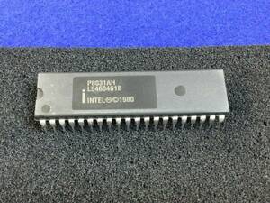 P8031AH 【即決即送】インテル 8-Bit マイコン [AZTg10-18-21Tg/283564M] Intel 8-Bit Microcomputer １個 