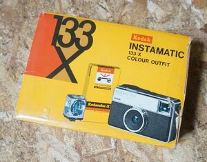 Kodak INSTAMATIC 133-X COLOUR OUTFIT コダック　インスタマチック　ジャンク