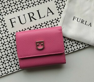 【新品】 FURLA BABYLON 二つ折り財布　新作　ピンク