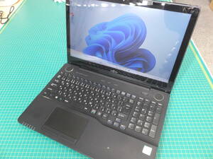 富士通　LIFEBOOK　AH78/Y　Corei7-6700HQ 2.60GHz　（中古）