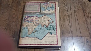 　 ブリタニア国際地図　世界地図　本　資料　表紙イタミ　1974年発行　29×38cm　　B2403