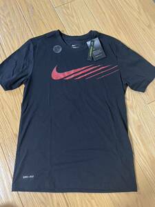 NIKE 半袖Tシャツ ナイキ　新品　タグ付　メンズ　Tシャツ