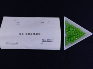 2356△未使用 ビーズ M.C.GLASS BEADS OPAL ZELENT SUPERIOR CRYSTAL