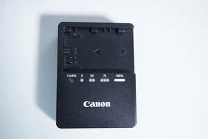 CANON　純正　LC-E6　バッテリー充電器　キャノン　★　for　LP-E6 系