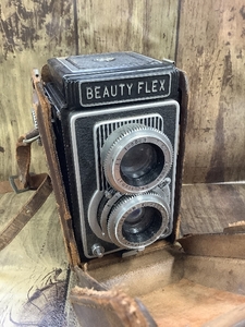 P1d BEAUTY FLEX 二眼レフカメラ カメラ ビューティーフレックス 1:3.5 f=8.0cm 現状品