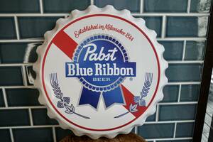 新品　Pabst Blue Ribbon パブストブルーリボン　ボトルキャップ　看板　メタルサイン　世田谷ベース　ビール　店舗　アメリカ製