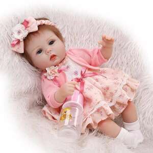 リボーンドール リアル赤ちゃん ハンドメイド海外ドール 衣装とおしゃぶり・哺乳瓶付き おめかしドレスの女の子 新生児ちゃん