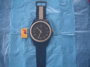 ★超巨大腕時計型～柱時計　（サイズ）長さ67cm,幅23cm,重さ600g 　※レア商品
