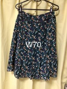W70 スカート 