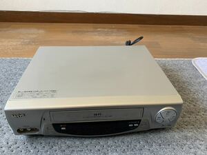 SANYO VHS ビデオデッキ　VZ-H670型