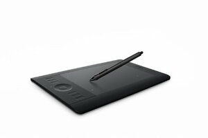 【中古】Wacom プロフェッショナルペンタブレット Sサイズ Intuos5 PTK-450/K0