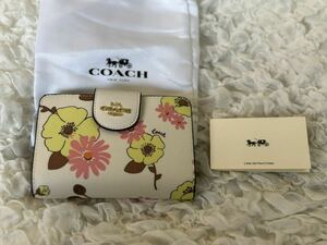 COACH コーチ 二つ折り財布 ミニ財布 花柄 CH734 新品 192