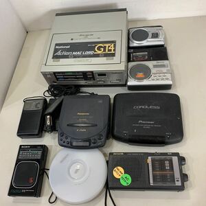 QW3759 ポータブルプレーヤー まとめて カセットビデオレコーダー/防災ラジオ/CDプレーヤー　SONY/AIWA/National/Panasonic/ 動作未確認　