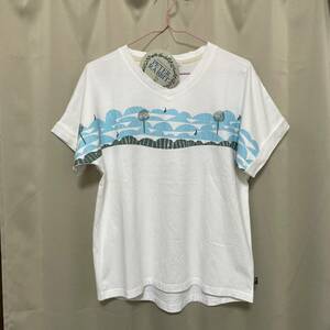 ★新品★ピーターラビット　半袖　カットソー　Tシャツ　トップス