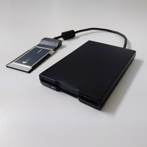 （送料込）SONY FA-P1 PCカード接続 3.5インチ フロッピーディスクアダプター　美品