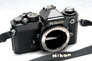 Nikon ニコン 昔の高級一眼レフカメラ FE（黒）ボディ 希少な作動品（腐食なし）