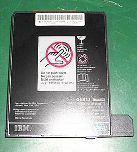 ibm fd-05csbホットスワップのフロッピー; IBM FD-05CSB（Ａ76）