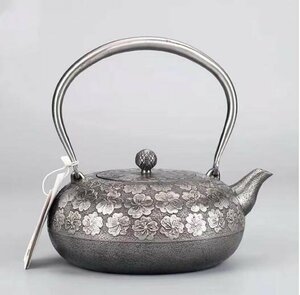 大容量鉄壺 コーティングなし 手作り鉄 やかんを沸かす お茶の道具 1300ML
