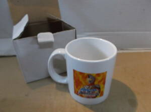ウルトラマンコスモス　マグカップ　陶器製　コップ　ビスク　特撮ヒーロー　食器　日用雑貨　湯呑　コーヒー　紅茶　お茶　送料無料