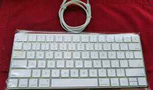 Apple Magic Keybord 2 USキー配列 極美品 Lightening Cable付き