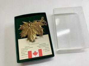 未使用 カナダ 楓 カエデ メイプルリーフ サトウカエデの葉 ゴールドカラー ペンダント トップ ネックレス ケース付き アクセサリー GOLD