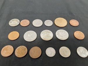 A481　【まとめ売り】【世界のコイン】【収集家】カナダ硬貨　17枚