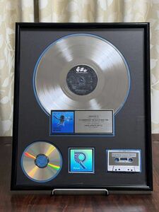 Nirvana Nevermind RIAA Platinum Sales Award Presented to KURT COBAIN ニルバーナ　ネバーマインドRIAA プラチナ　カートコバーン宛