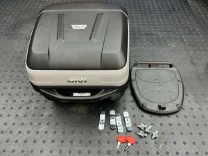 GIVI モノロックケース B32N BOLD 未塗装黒 97066