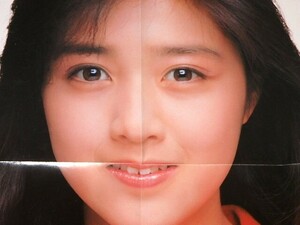 ★ポスター　菊池桃子さん/裏も表もMOMOKO　GORO/小学館/1987