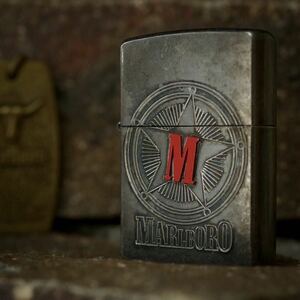 【 特別出品 】 1円スタート 未使用 2000年 Marlboro MEDIUM StarCompass Zippo マールボロ スターコンパス ジッポー Silver シルバー