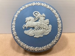 1410* WEDGWOOD ウエッジウッド ジャスパー 小物入れ ペールブルー アクセサリーボックス 陶器 made in ENGLAND 現状品