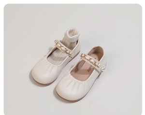 女の子 お姫様 靴 春 子供 フォーマルシューズ イギリス風　きれい　防滑　疲れない　柔らか　軽量　ホワイト　 RJZ-006-02