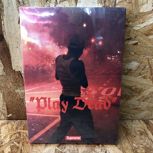 未使用Supreme 本 PLAY DEAD BOOK MULTI [jgg]