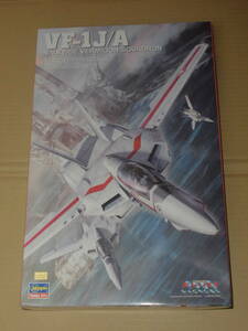 超時空要塞マクロス　1/48　VF-1J/A　バルキリー　バーミリオン小隊　長谷川製作所 ハセガワ Hasegawa 模型 プラモデル