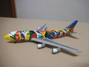 1/500　ヘルパ　南アフリカ航空　747-300　特別塗装