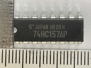 DIP Quad 2-Channel Multiplexer TC74HC157AP (出品番号670) 東芝（TOSHIBA） 