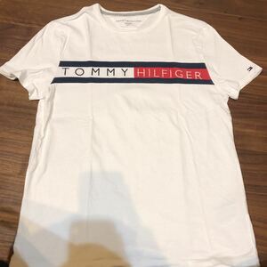 TOMMY HILFIGE 半袖　Tシャツ