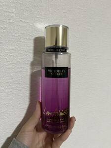 中古 ヴィクトリアシークレット VICTORIA’S SECRET フレグランスミスト 香水 250ml Love Addict パフューム