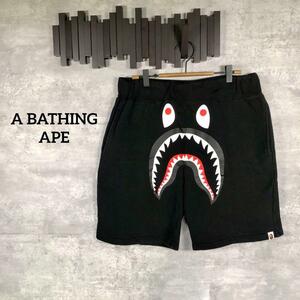 『A BATHING APE』アベイシングエイプ (XL) ショートパンツ