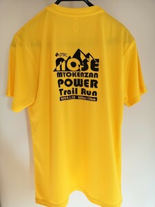 ★送料185円★ 非売品 トレイルラン 半袖Tシャツ サイズM メンズ マラソン ランニングウェア トレーニングウェア