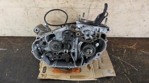 RGA-121A SR400 純正 エンジン ケース ミッション 腰下 2H6-238 検索 ヤマハ